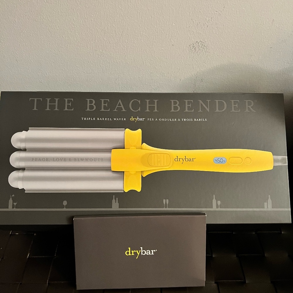 DryBar The Beach Bender Triple Barrel Waver